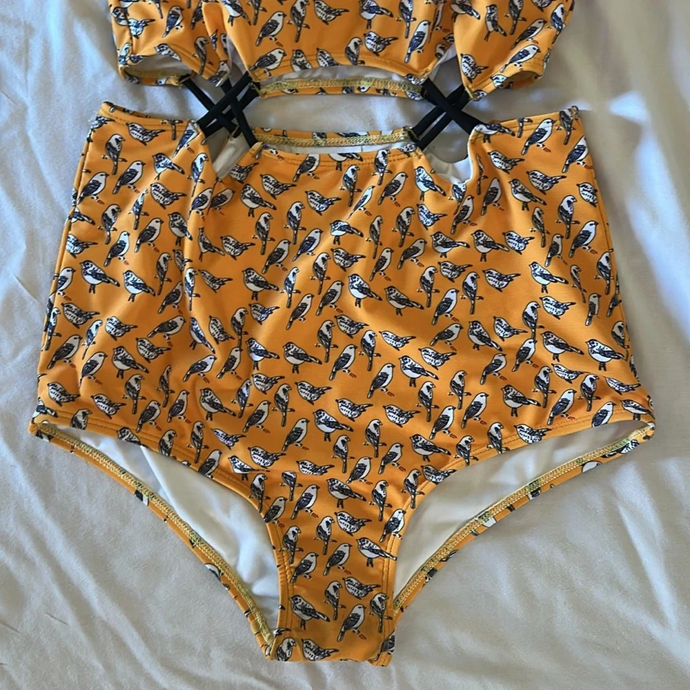 Pines & Palms Swimwear *NWT* Women's Bird Print Yellow Swimsuit - Picture 5 of 13
